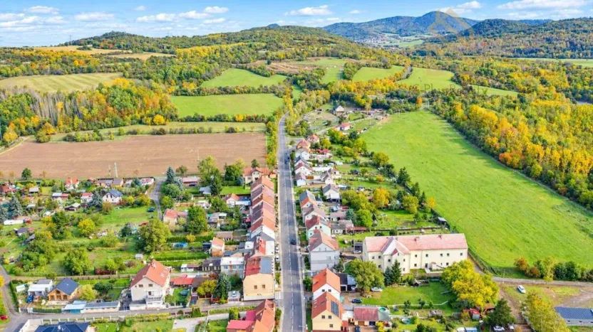 Prodej rodinného domu, Světec, Kostomlatská, 450 m2