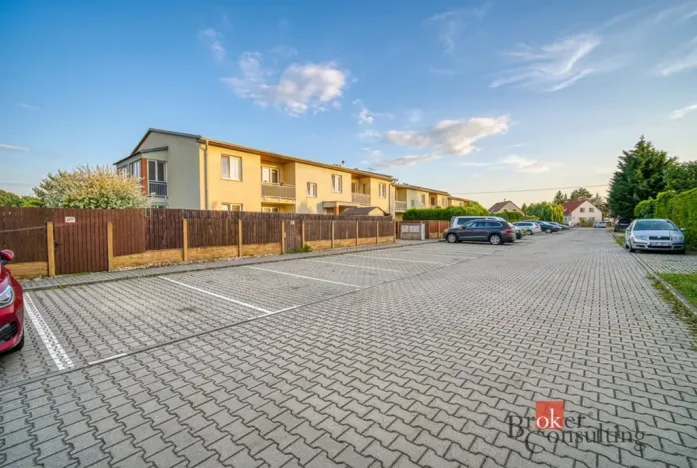 Pronájem bytu 2+kk, Mratín, Brandýská, 44 m2