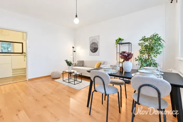 Prodej bytu 3+1, Praha - Hlubočepy, Renoirova, 71 m2