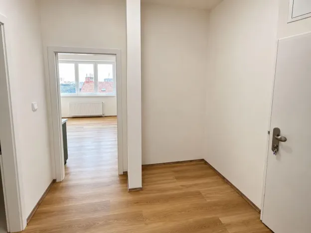 Pronájem bytu 2+kk, Praha - Libeň, Vosmíkových, 62 m2