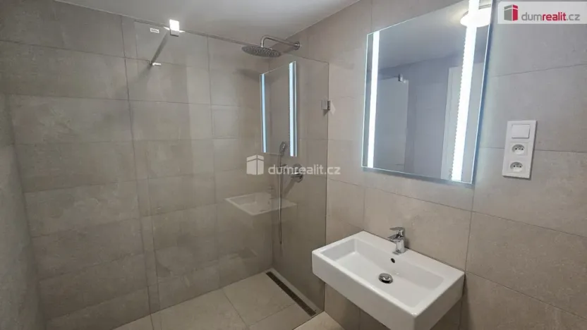 Prodej bytu 2+kk, Kladno - Dubí, Ke křížku, 66 m2