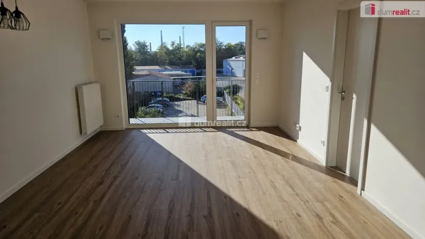 Prodej bytu 2+kk, Kladno - Dubí, Ke křížku, 66 m2