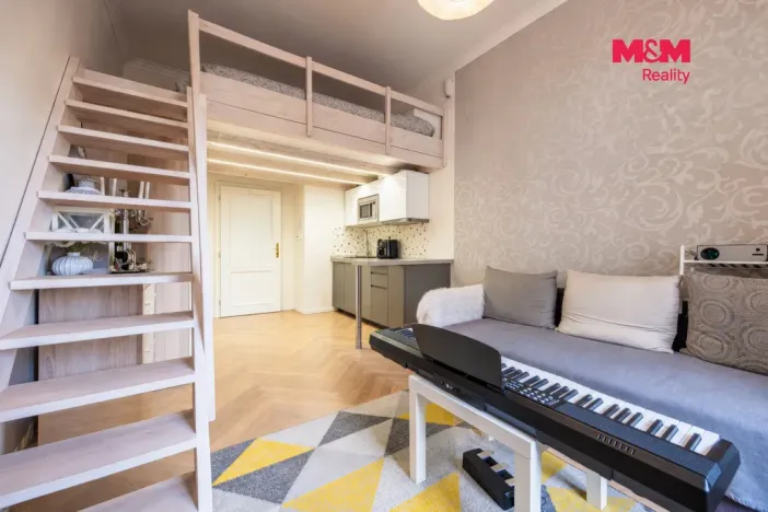 Prodej bytu 1+kk, Praha - Nusle, náměstí Bratří Synků, 23 m2