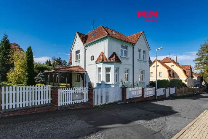 Prodej rodinného domu, Šluknov, Sokolská, 250 m2