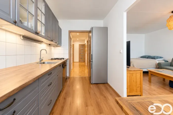 Prodej bytu 3+1, Praha, Hrabákova, 91 m2