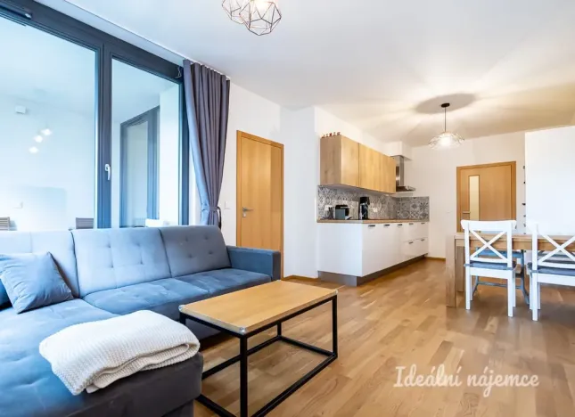 Pronájem bytu 2+kk, Praha - Střížkov, Střížkovská, 50 m2