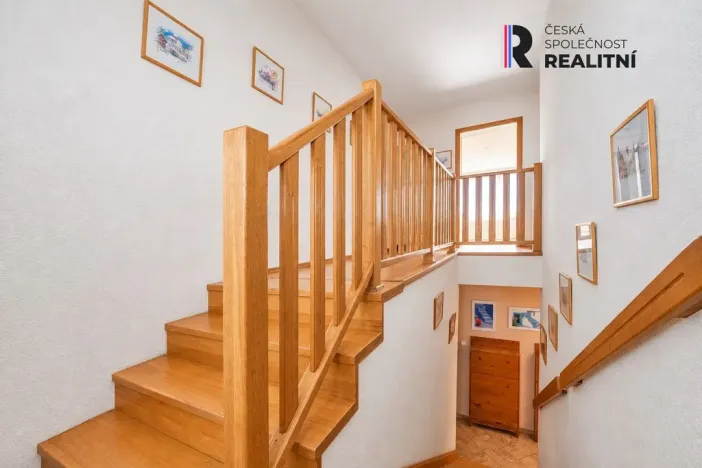 Prodej rodinného domu, Lednice, Na Zahradách, 254 m2