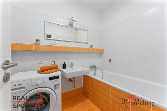 Pronájem bytu 3+kk, Zeleneč, U Lesoparku, 75 m2