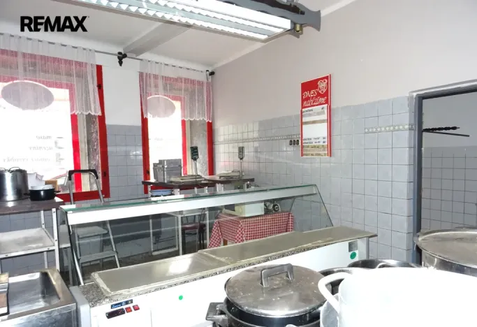 Prodej obchodního prostoru, Žatec, Masarykova, 289 m2