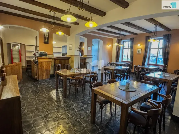 Prodej restaurace, Rokycany, Dolní příkopy, 541 m2