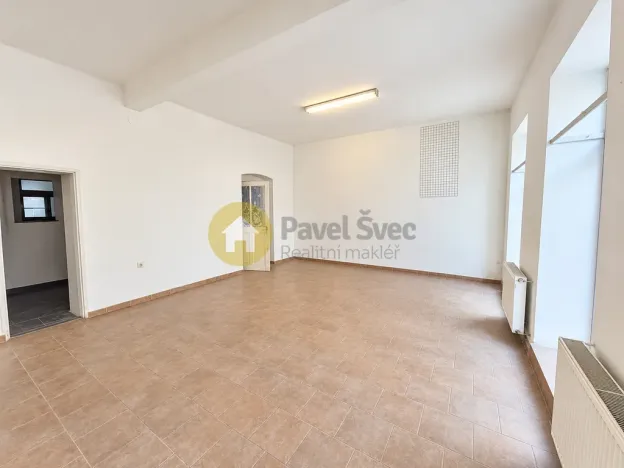 Prodej obchodního prostoru, Písek - Budějovické Předměstí, Tyršova, 330 m2