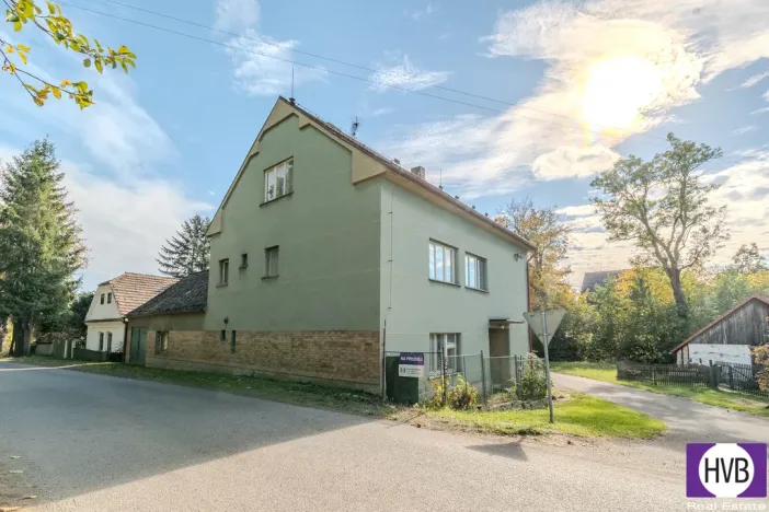 Prodej rodinného domu, Mišovice - Svučice, 200 m2