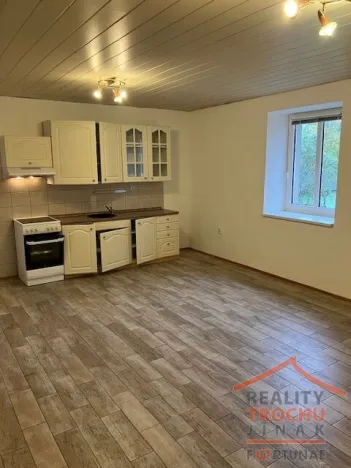 Pronájem bytu 2+kk, Trutnov, Náchodská, 50 m2