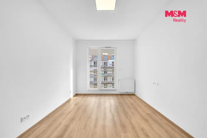 Pronájem bytu 2+kk, Pardubice - Ohrazenice, U Sportovní školy, 54 m2