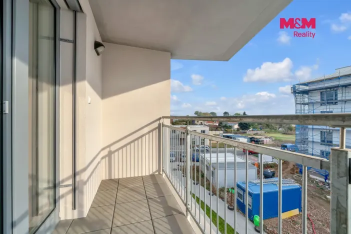 Pronájem bytu 2+kk, Pardubice - Ohrazenice, U Sportovní školy, 54 m2