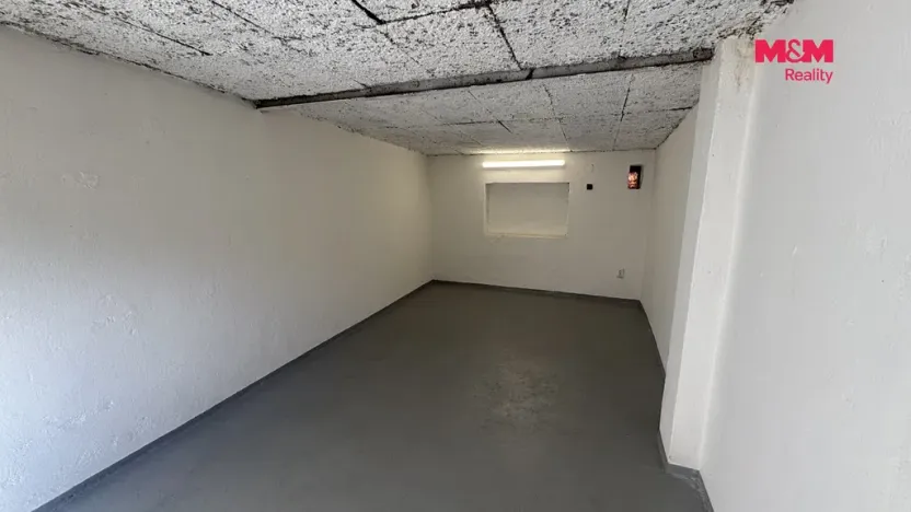 Pronájem garáže, Ostrava, Petra Karla, 19 m2