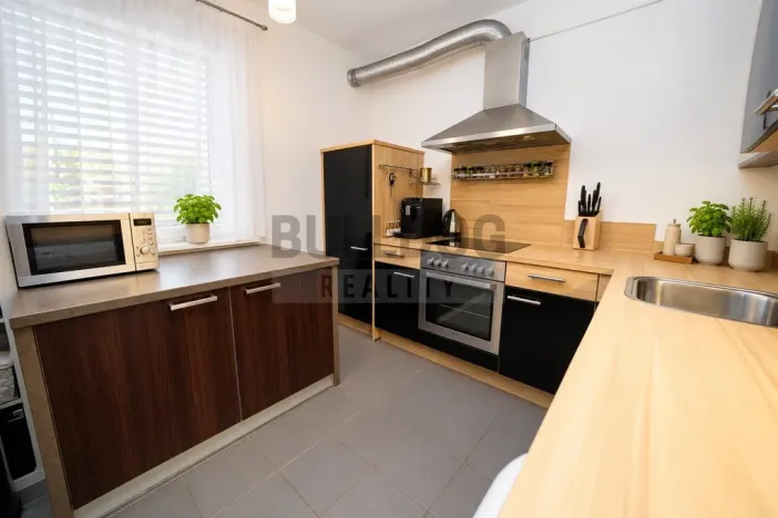 Prodej bytu 3+1, Nupaky, U Školky, 69 m2