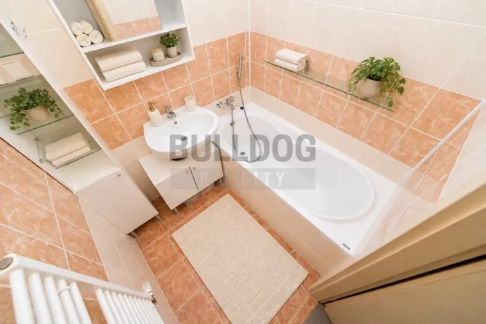 Prodej bytu 3+1, Nupaky, U Školky, 69 m2