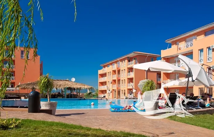 Prodej bytu 3+kk, Nesebar, Bulharsko, 61 m2