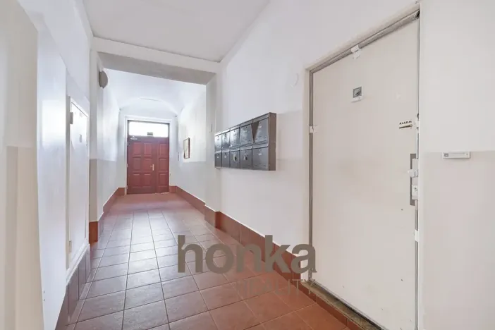Prodej kanceláře, Praha - Nusle, Spytihněvova, 37 m2