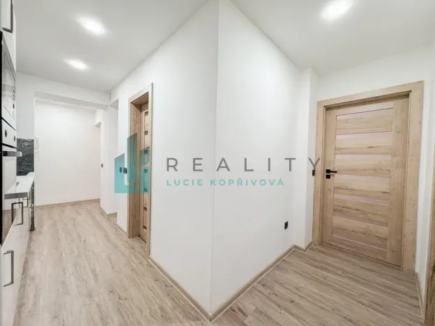 Prodej bytu 3+kk, Dubňany, Nám. 15.dubna, 61 m2