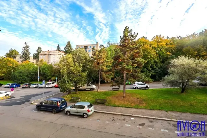 Prodej bytu 2+kk, Praha - Smíchov, Na Neklance, 28 m2