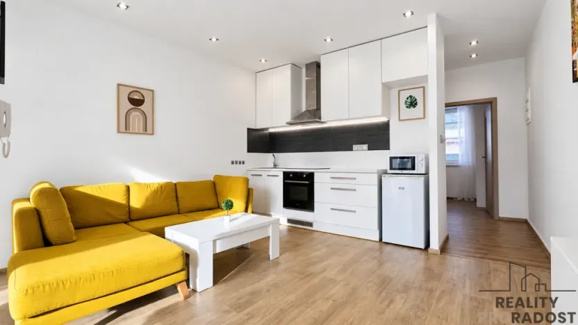 Prodej bytu 2+kk, Hodonín, tř. Dukelských hrdinů, 42 m2