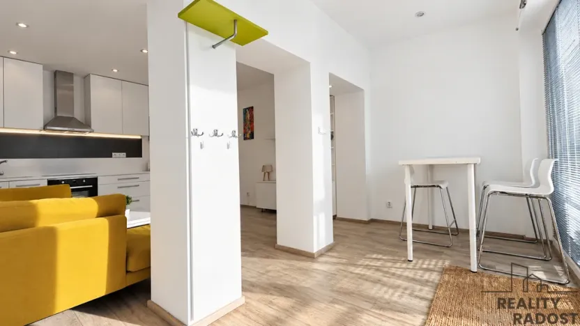 Prodej bytu 2+kk, Hodonín, tř. Dukelských hrdinů, 42 m2
