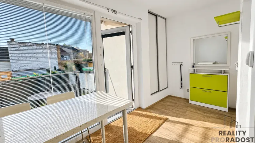 Prodej bytu 2+kk, Hodonín, tř. Dukelských hrdinů, 42 m2
