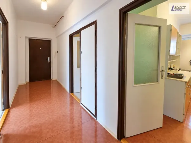 Prodej bytu 3+1, Hradec Králové, Labská kotlina, 83 m2