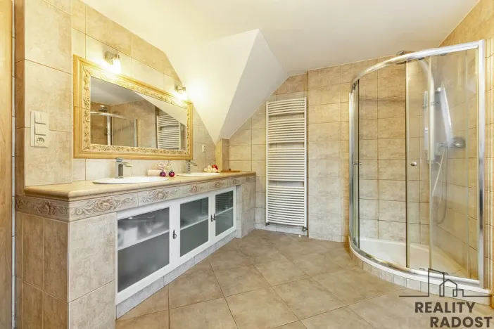 Prodej rodinného domu, Chrášťany - Doubrava, 620 m2