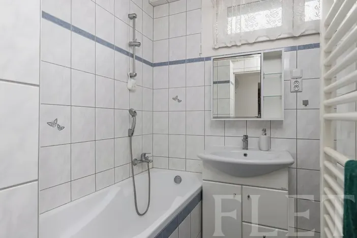 Prodej bytu 2+1, Praha - Holešovice, Osadní, 50 m2