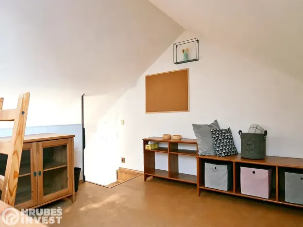 Pronájem atypického bytu, Býšť, 130 m2