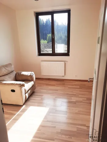 Pronájem rodinného domu, Karlovy Vary, 128 m2