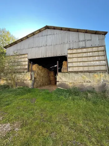 Dražba zemědělského objektu, Týček, 4133 m2