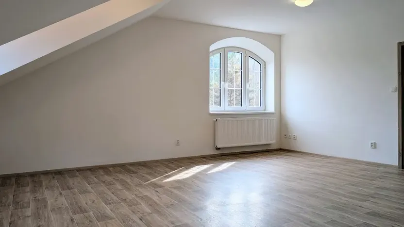 Pronájem bytu 4+kk, Peruc, U Koupaliště, 116 m2