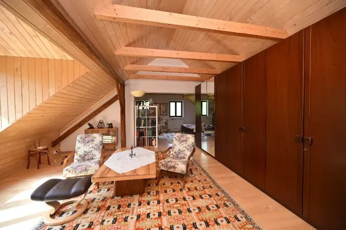 Prodej rodinného domu, Deštná, 291 m2