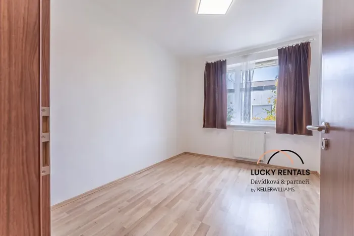 Pronájem bytu 3+kk, Praha - Hostavice, U Hostavického potoka, 68 m2