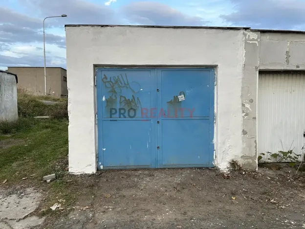 Pronájem garáže, Ostrava, Fráni Šrámka, 17 m2