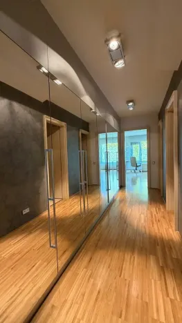 Pronájem bytu 3+kk, Praha - Karlín, Rohanské nábřeží, 133 m2