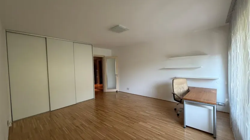 Pronájem bytu 3+kk, Praha - Karlín, Rohanské nábřeží, 133 m2