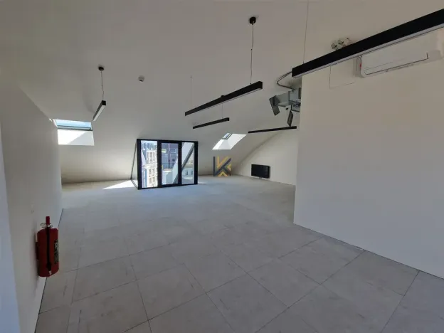 Pronájem kanceláře, Praha, Václavské náměstí, 115 m2