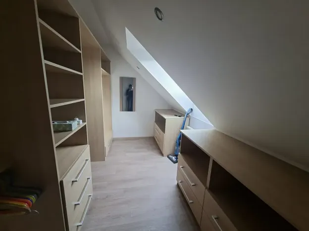 Pronájem rodinného domu, Staré Město, 180 m2