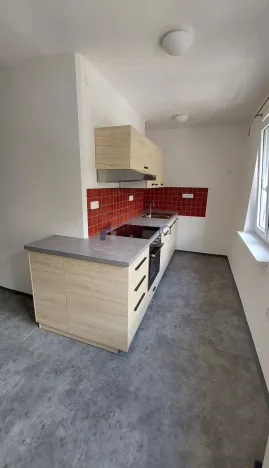 Pronájem bytu 4+kk, Praha, Svojšovická, 80 m2