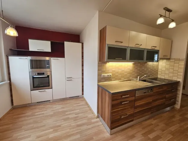 Pronájem bytu 3+1, Město Touškov, U Stadionu, 63 m2