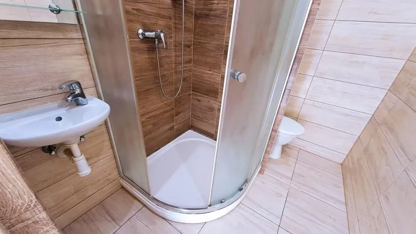 Pronájem bytu 1+kk, Ústí nad Labem - Ústí nad Labem-centrum, Stará, 20 m2