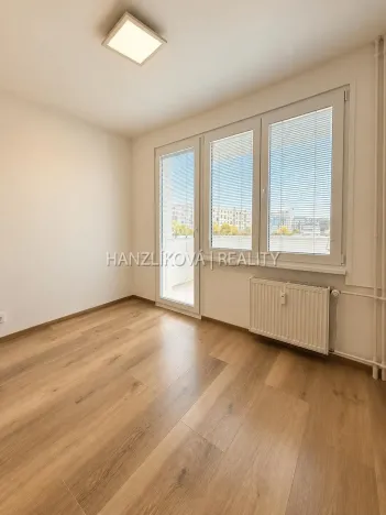 Pronájem bytu 2+1, České Budějovice - České Budějovice 2, J. Opletala, 72 m2