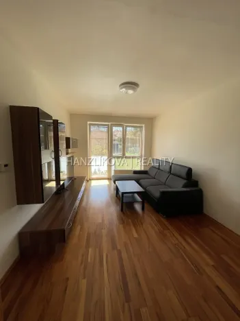 Pronájem bytu 2+kk, Dobrá Voda u Českých Budějovic, Mírová, 62 m2