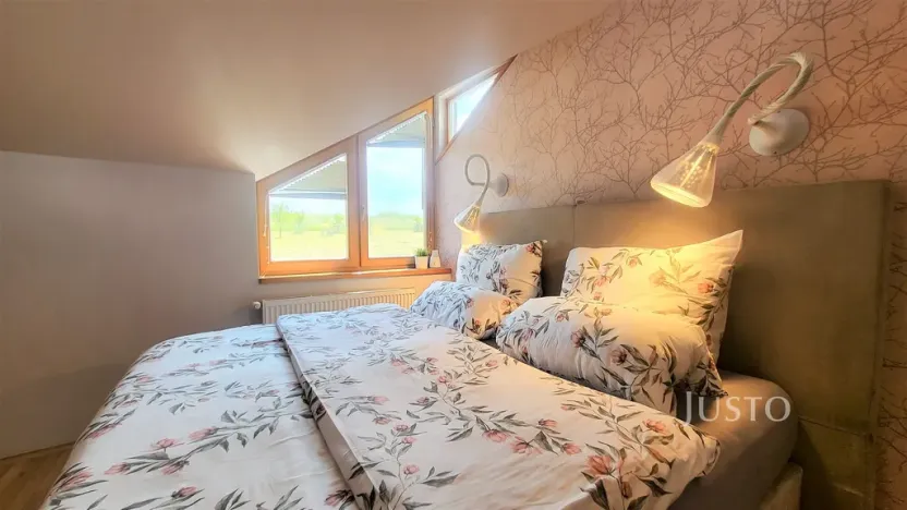 Prodej rodinného domu, Čížová - Topělec, 346 m2