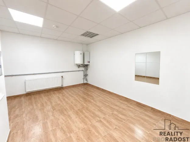 Pronájem obchodního prostoru, Hodonín, Bratislavská, 200 m2